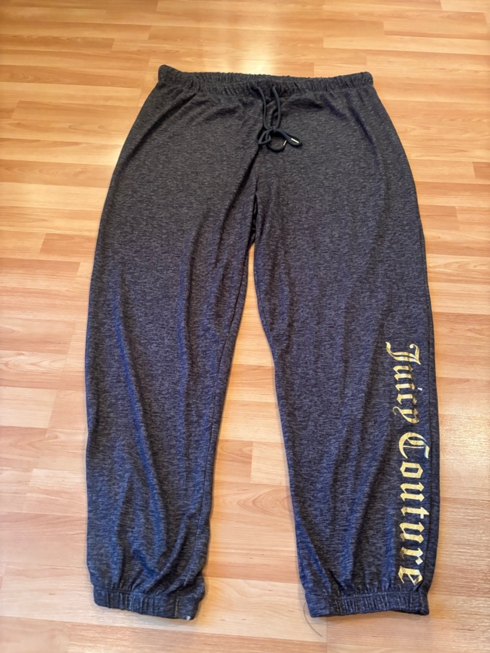 Juicy Couture Pajama/Sweatpants with Gold‎ Script